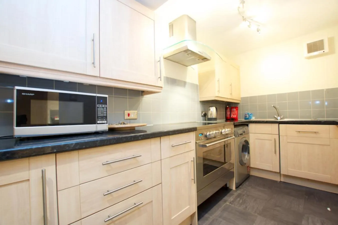 Edlets Collection - The Dundonald Apartment Edinburgh